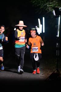 BIB: 42462, 84095
                            <button type="button" onclick="openModal(10348113)" class="btn btn-primary btn-sm float-right btn-popup" data-toggle="modal" data-target=".modal-high-quality">
                        <i class="fas fa-shopping-cart"></i> Add to Cart
                    </button>
                                            <button type="button" onclick="isThisMe(10348113, true)" class="btn btn-success btn-sm float-right btn-popup btn-isme hidden" data-toggle="tooltip" data-placement="bottom" title="นี่คือรูปของคุณใช่ไหม คลิกที่นี่เพื่อเอาเข้าอัลบั้ม">
                        <i class="fas fa-plus"></i> Add to album
                    </button>
                    <button type="button" onclick="isThisMe(10348113, false)" class="btn btn-warning btn-sm float-right btn-popup btn-isnotme hidden">
                        <i class="fas fa-ban"></i> Remove from album
                    </button>